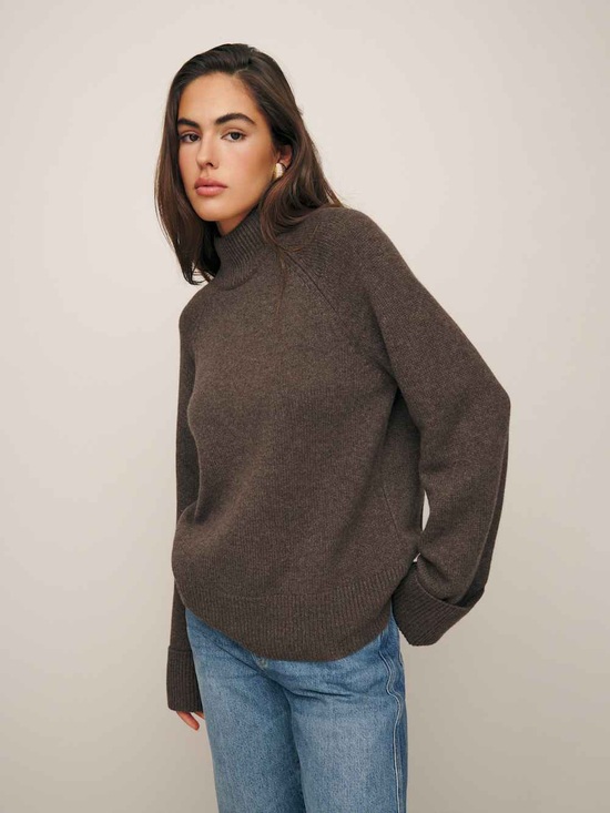 Reformation Sweaters - Reformation Garrett cashmere sweater in hedgerow / size s